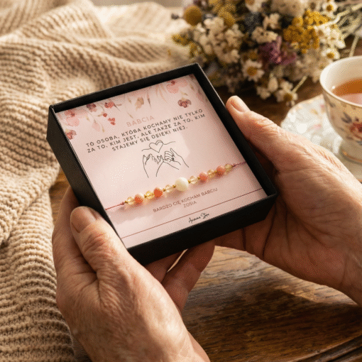 Alternative view of Prezent dla Babci - bransoletka z dedykacją