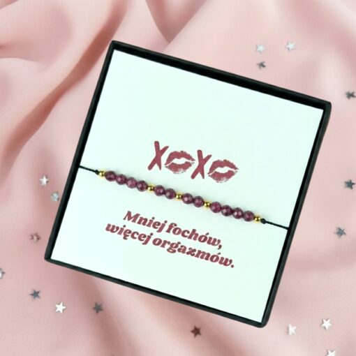 Alternative view of Bransoletka z Rubinu – „XOXO Mniej fochów, więcej orgazmów” | Prezent dla Przyjaciółki